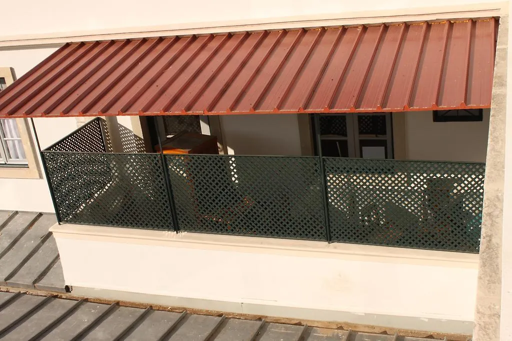 Be Coimbra Hostels