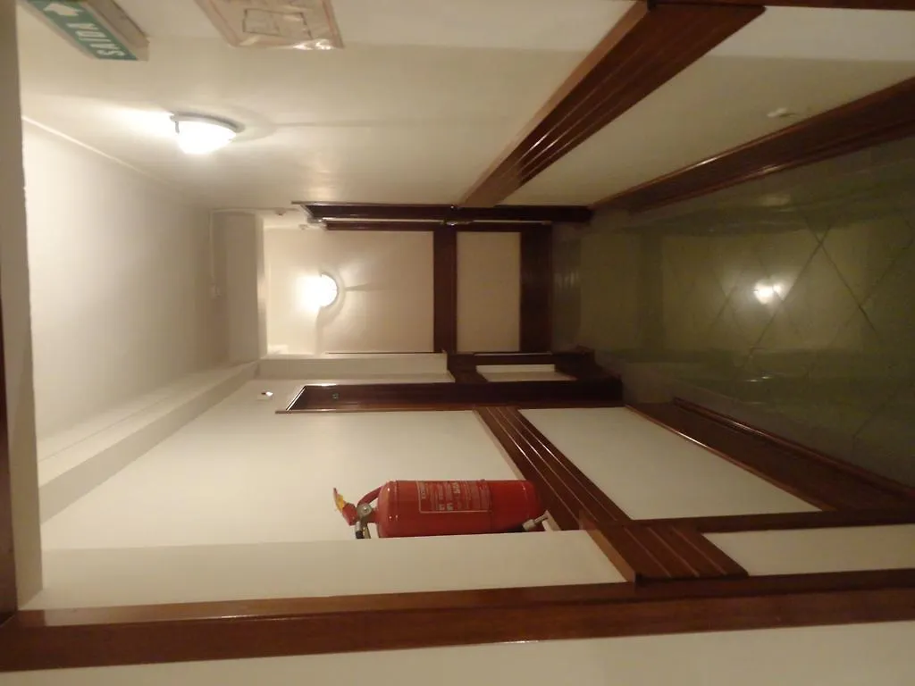 Be Coimbra Hostels 0*,  Portugal